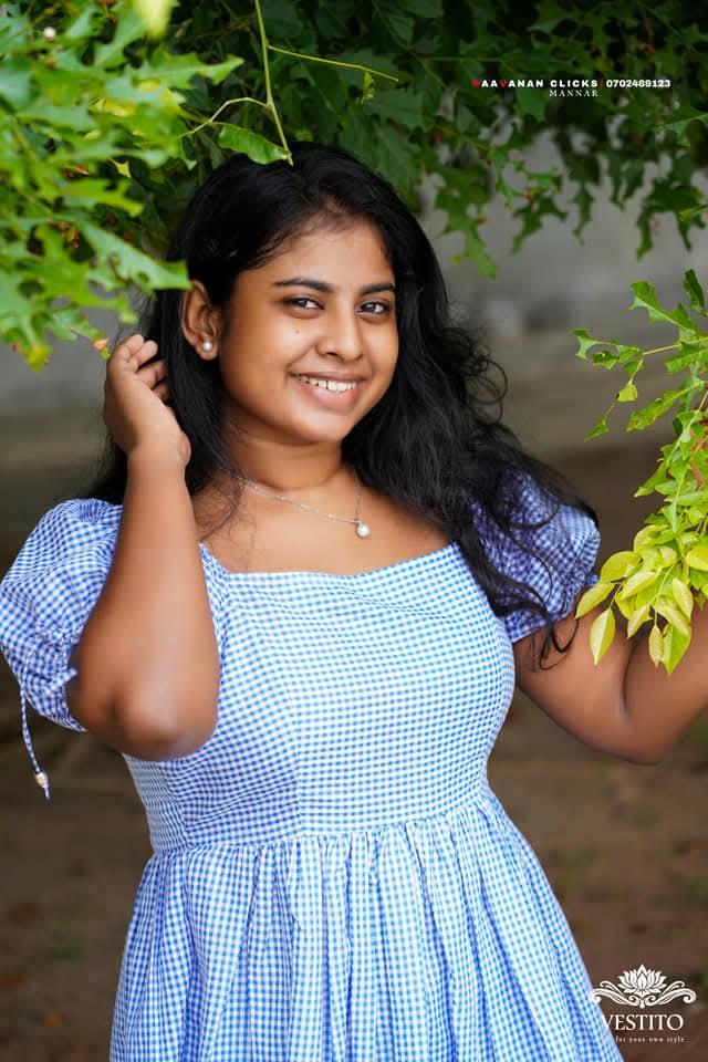 Bluebell Off-Shoulder
